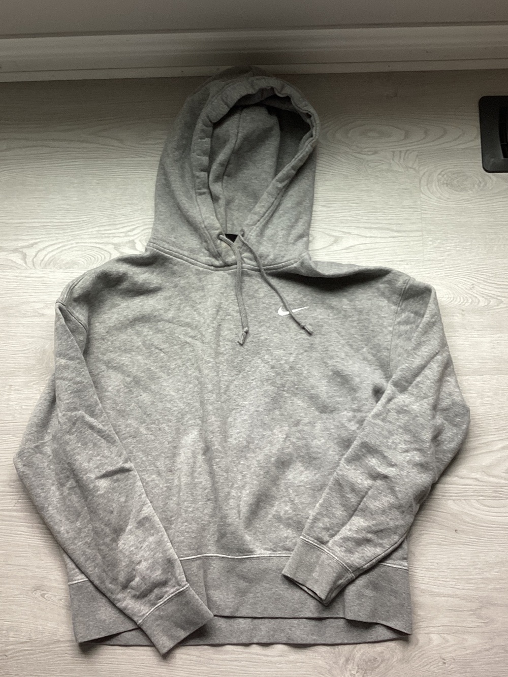Nike Light Gray Pullover Hoodie with Small Swoosh